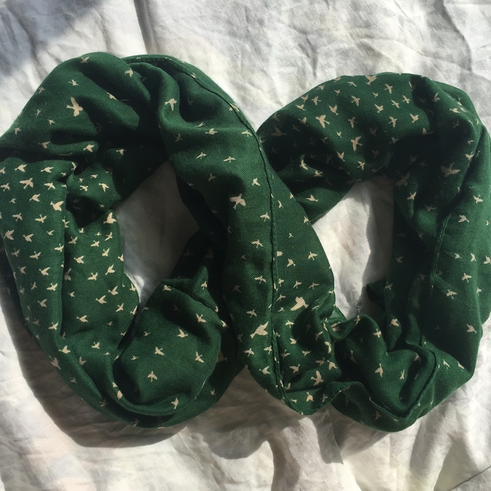 Green Infinity Scarf